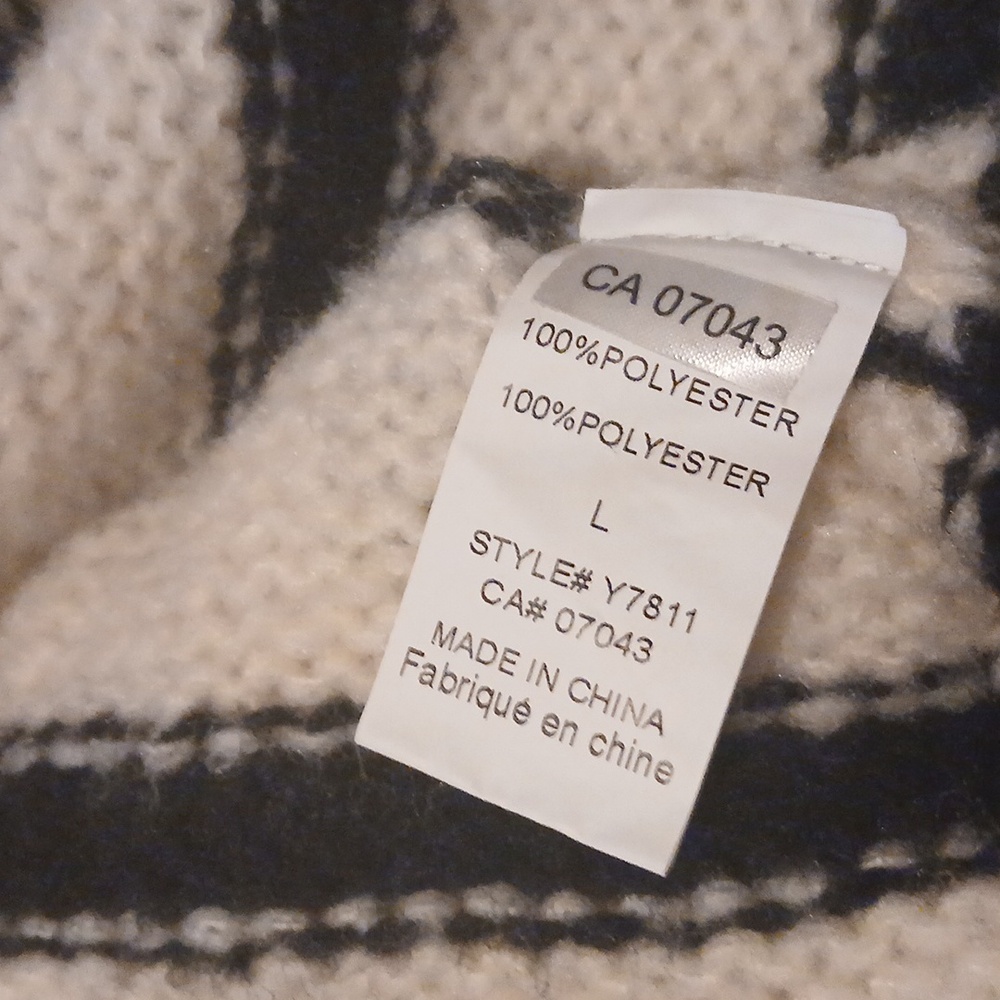 Striped sweater - Picture 7 of 7